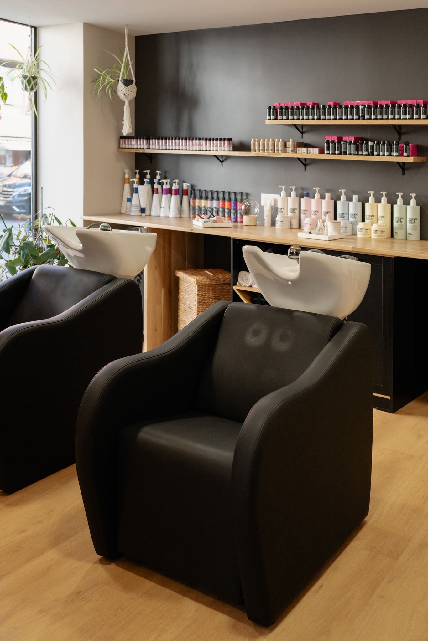 Salon Imagine - bacs de lavage